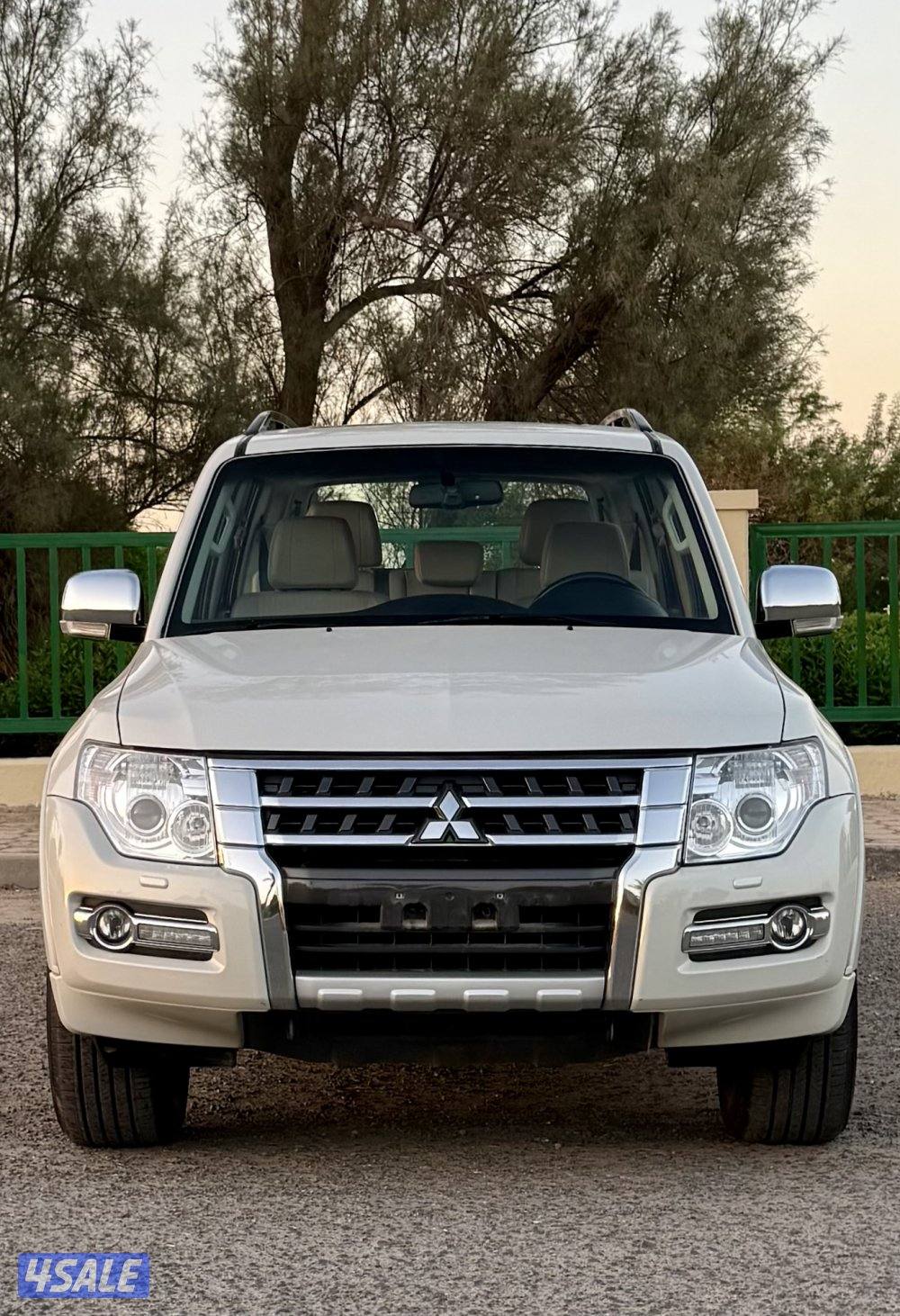 Mitsubishi pajero full option 20224