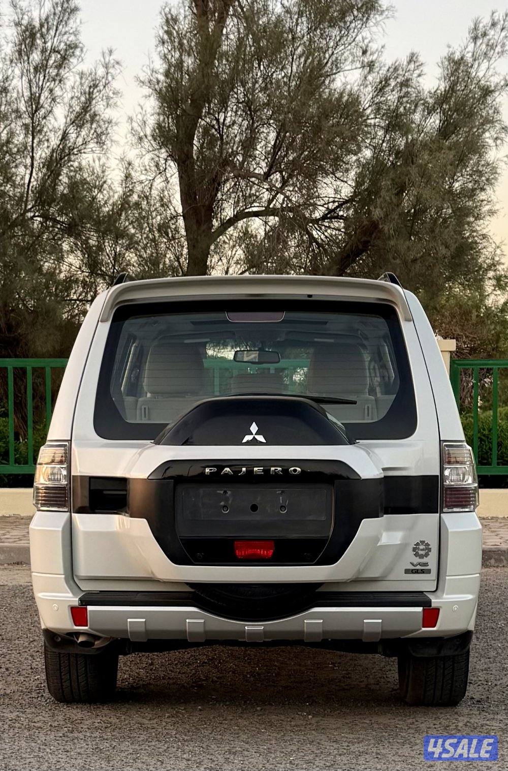 Mitsubishi pajero full option 20225