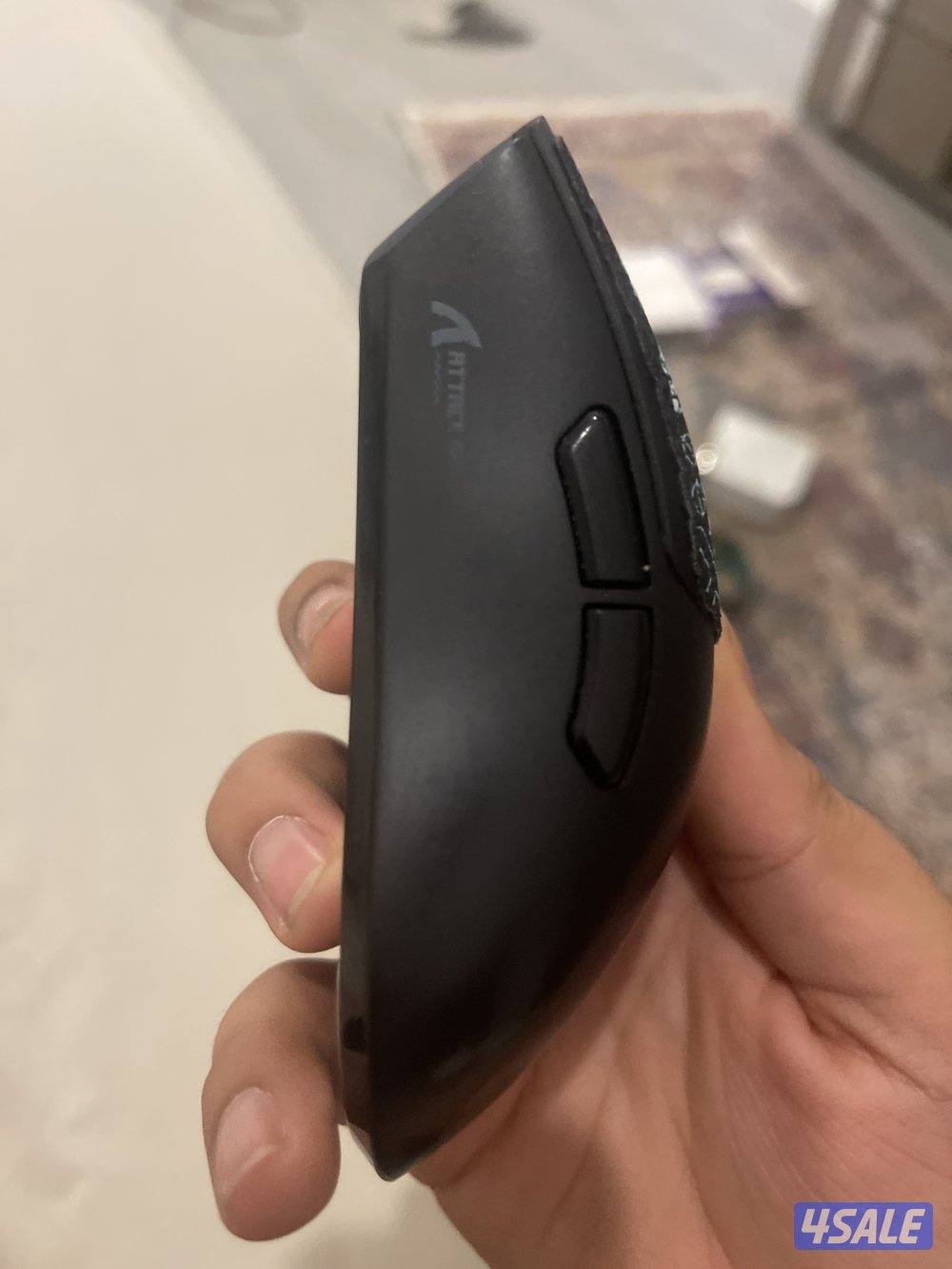 ماوس attack shark r12