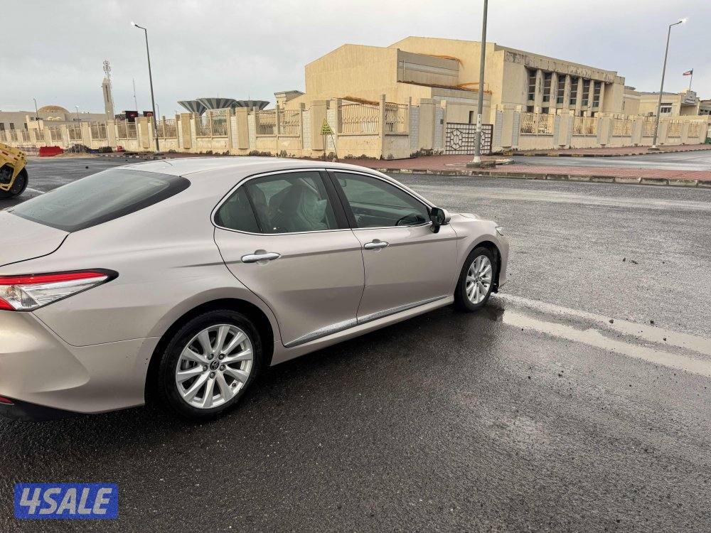 للبيع كامري GLE4