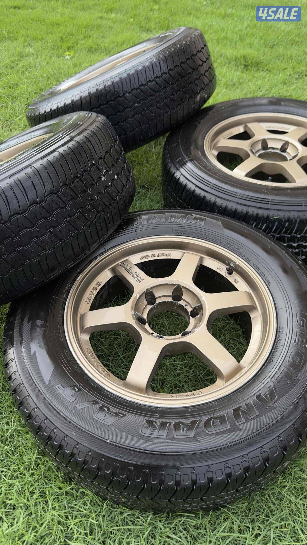 للبيع 4 رنقات ريسنق أصلية مع توايرهم5