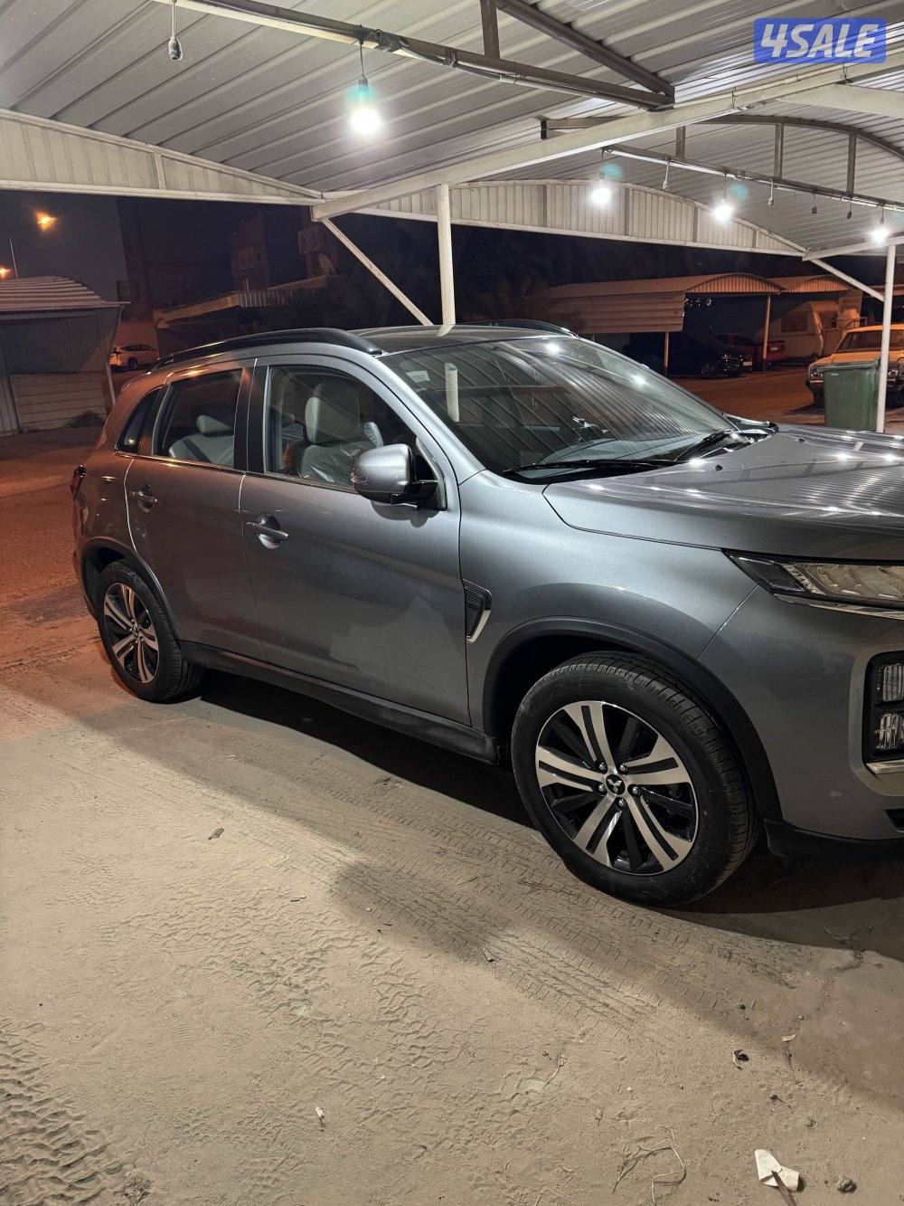 للبيع ميتسوبيشي asx0