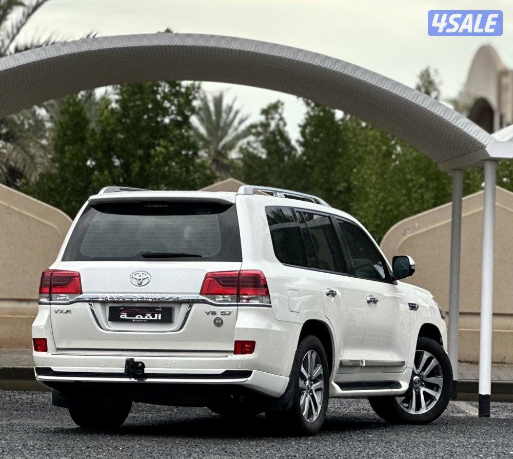 معرض القمة🚩6