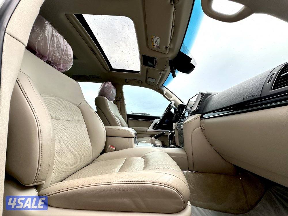 معرض القمة🚩7