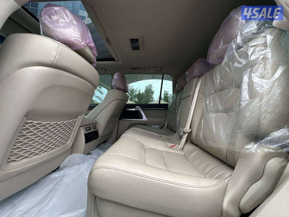 معرض القمة🚩9