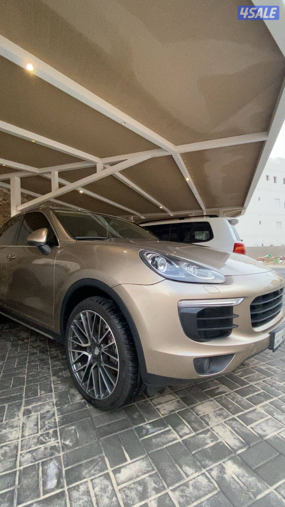 للبيع جيب بورش كايين S بانوراما بحالة الوكالة0