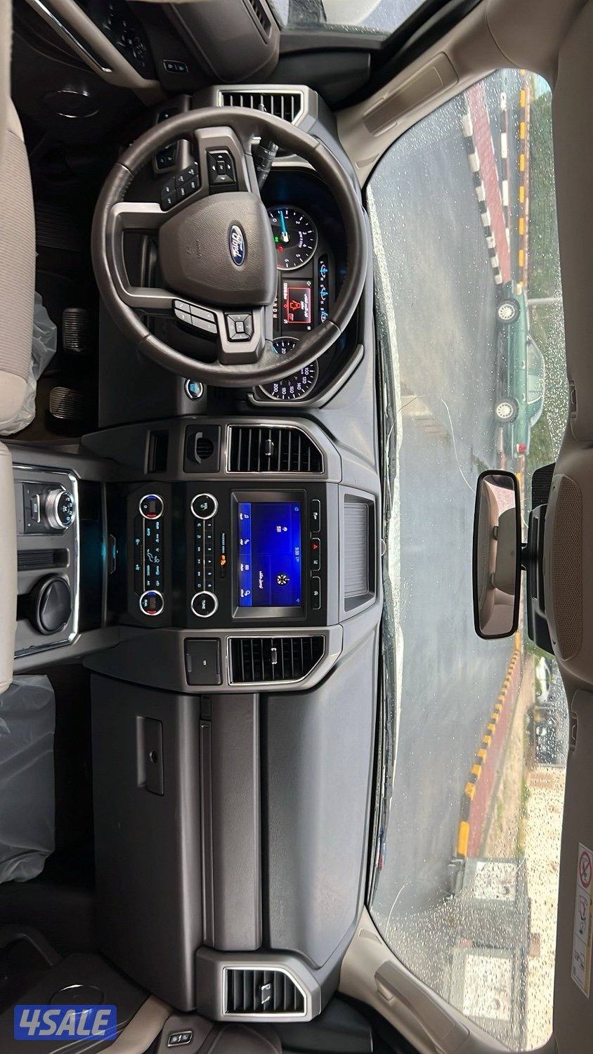 فورد اكسبديشن 20208