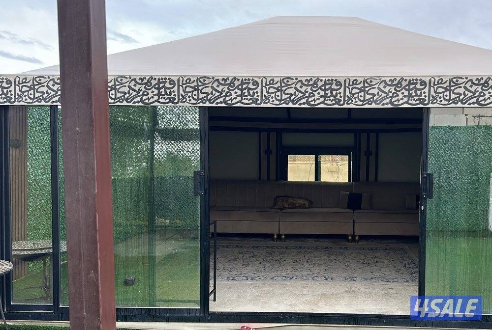 خيمة مع كنبات للبيع1