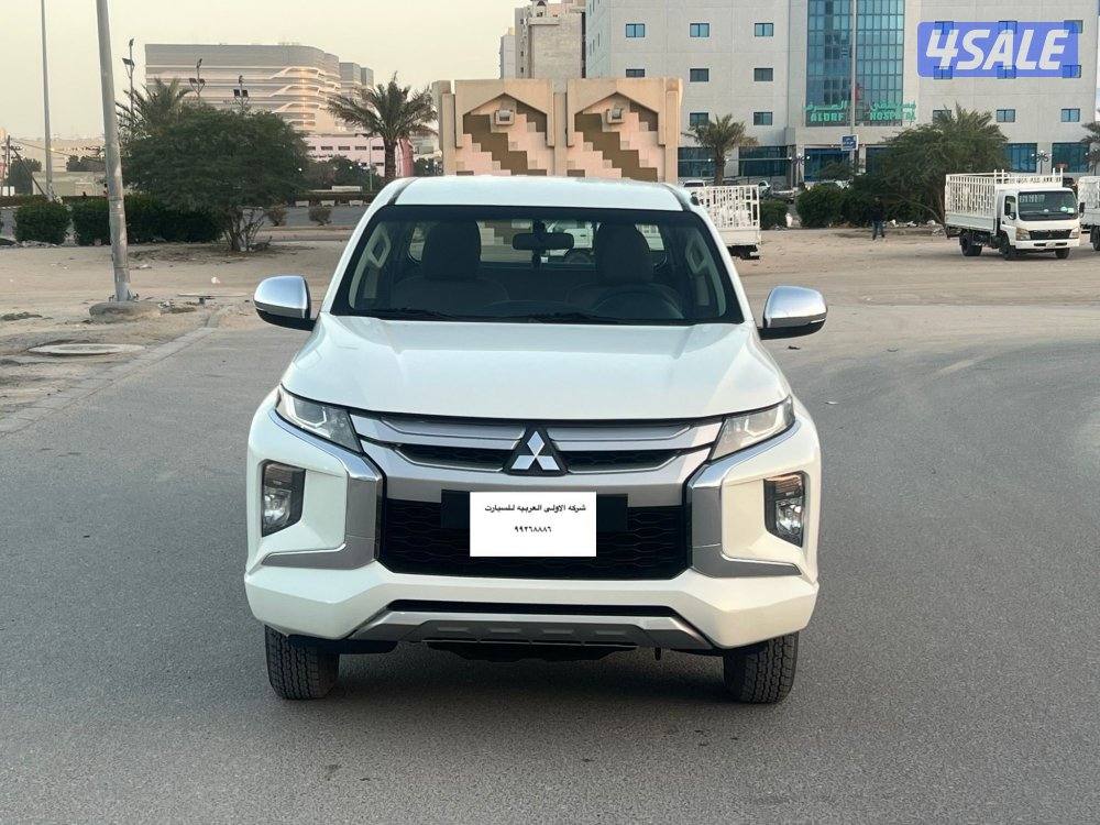 وانيت مستوبيشي - دبل جير - موديل 20231