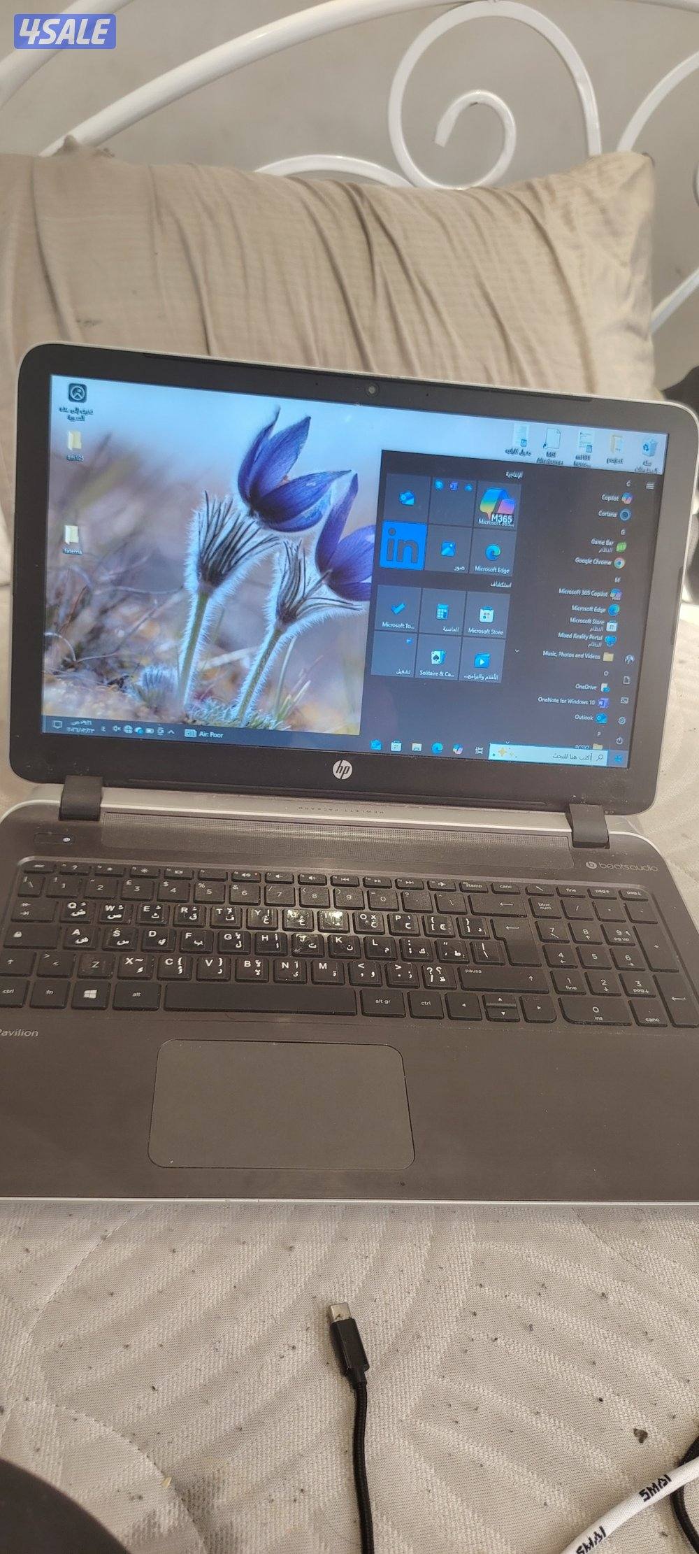 500 SSD core i7 hp Pavilion with original charger2