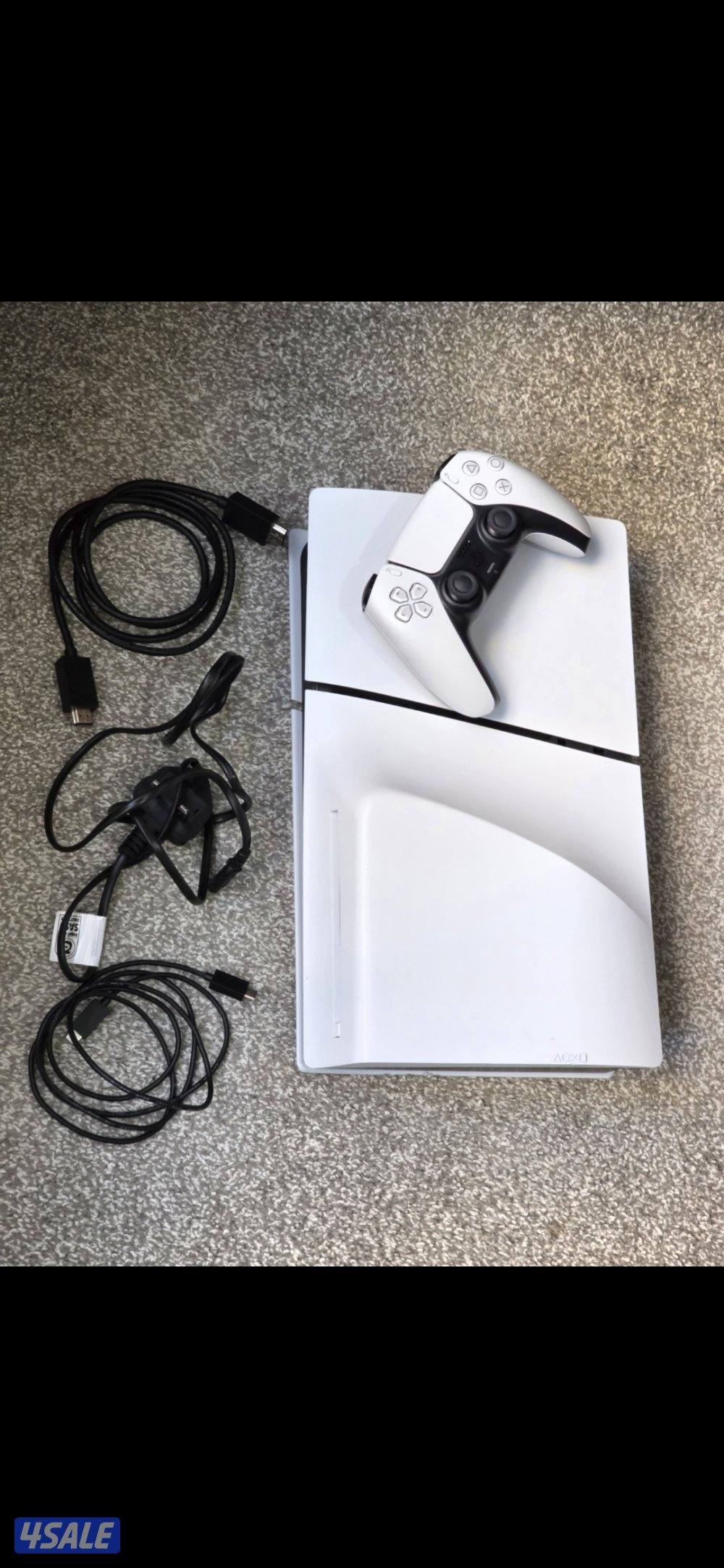 Playstation 5 slim 1 TERA used like new.. بحالة الوكالة0