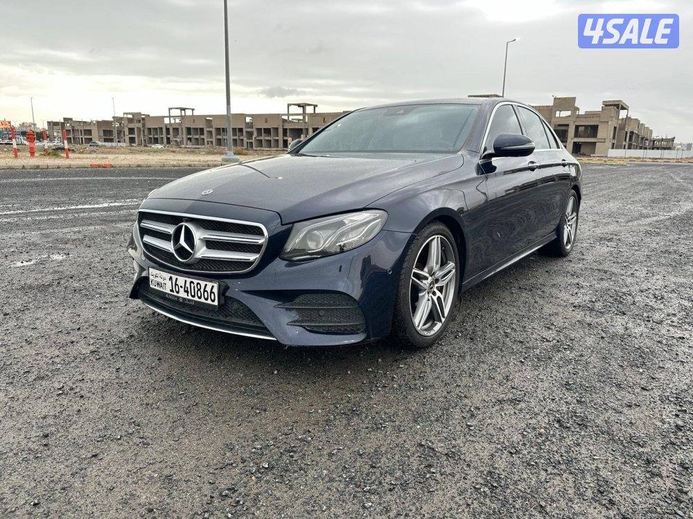 مرسيدس E 200 موديل ٢٠٢٠ AMG كيت ماشي ٧١ صبغ وكالة2