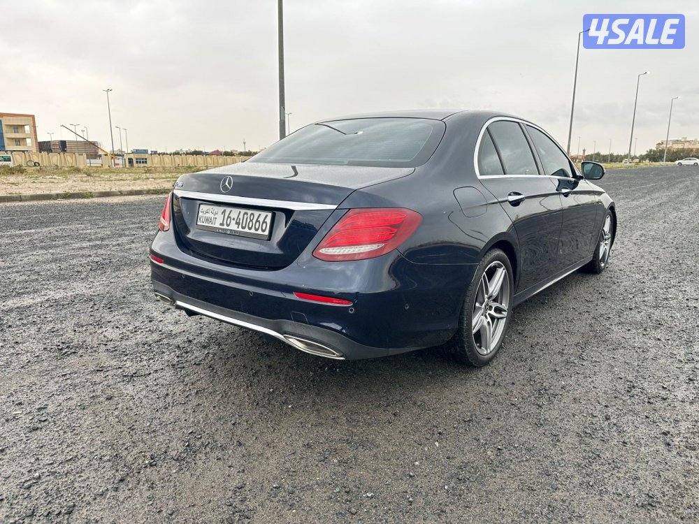 مرسيدس E 200 موديل ٢٠٢٠ AMG كيت ماشي ٧١ صبغ وكالة8
