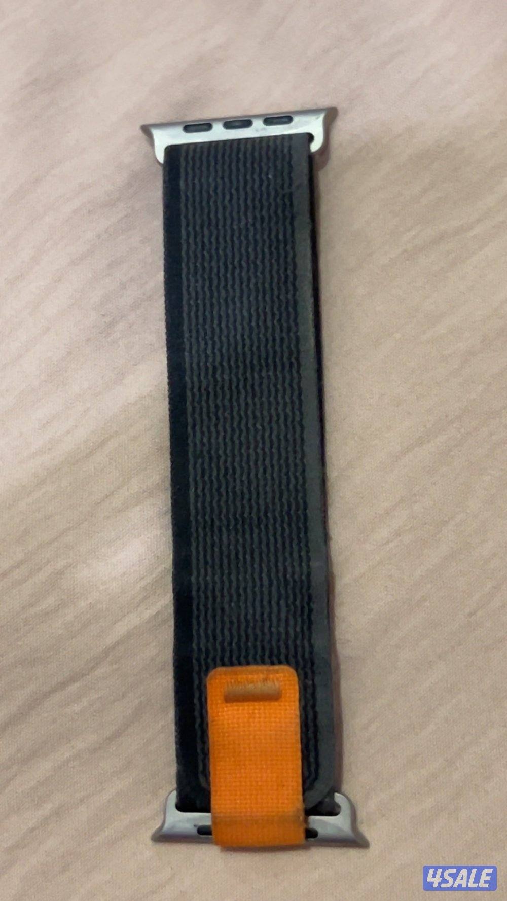 Apple Watch Ultra 1  مع الكرتون نظيفة جدا بطارية 100%3