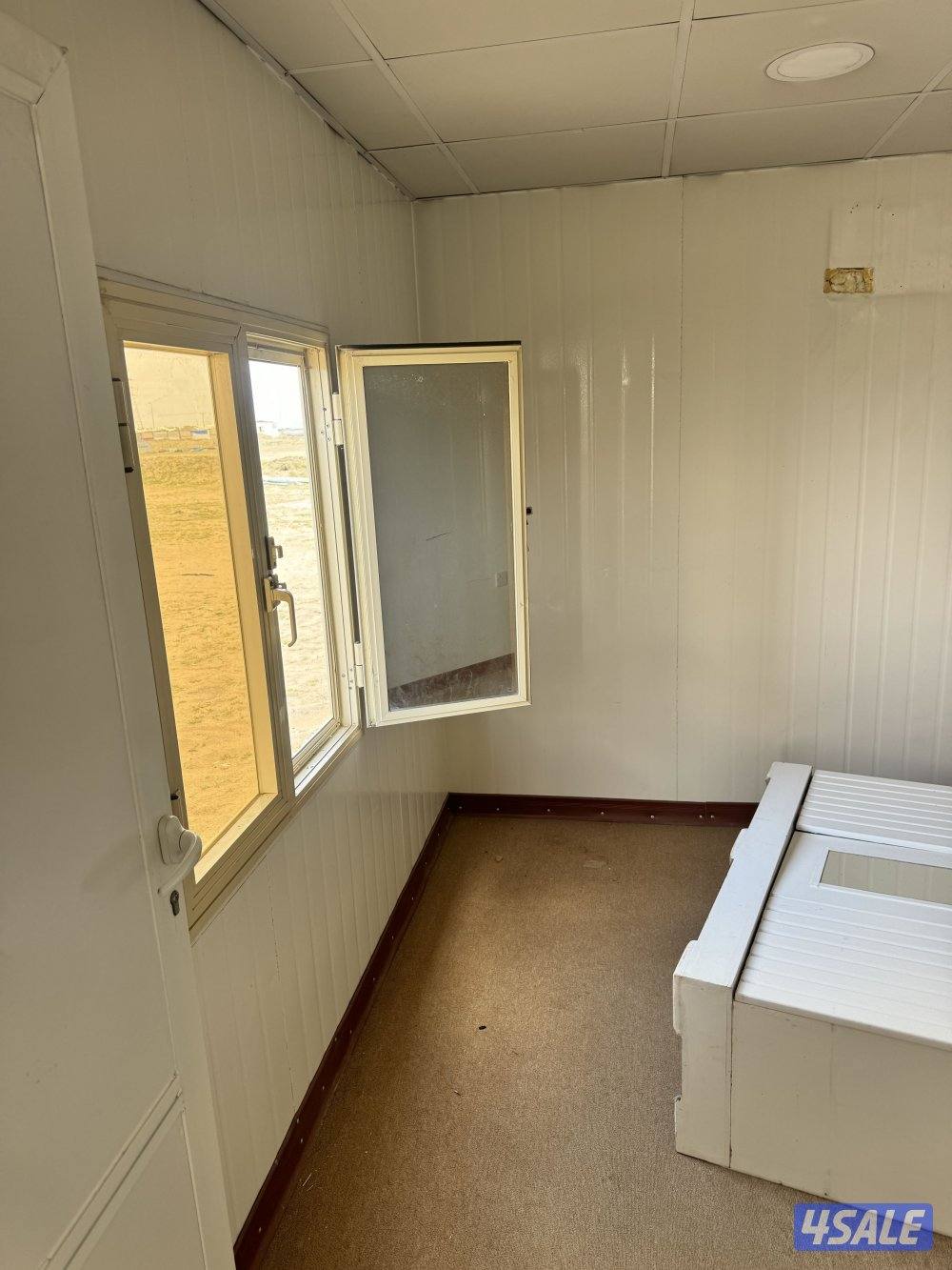 لبيع شاليه سندوش بنل كامل تفصال جديد مقاس 12/412