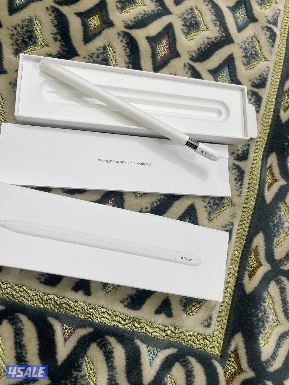 للبيع قلم ابل الاصلي الجيل الثاني  usb-cشغال تمام كفالة شهرين0