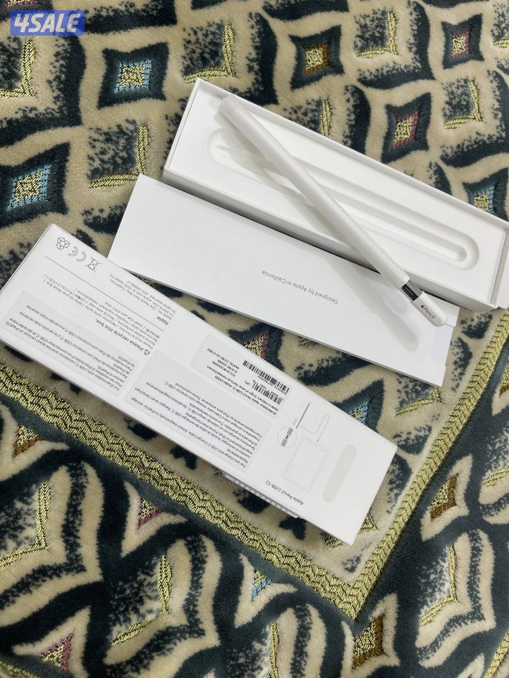 للبيع قلم ابل الاصلي الجيل الثاني  usb-cشغال تمام كفالة شهرين1