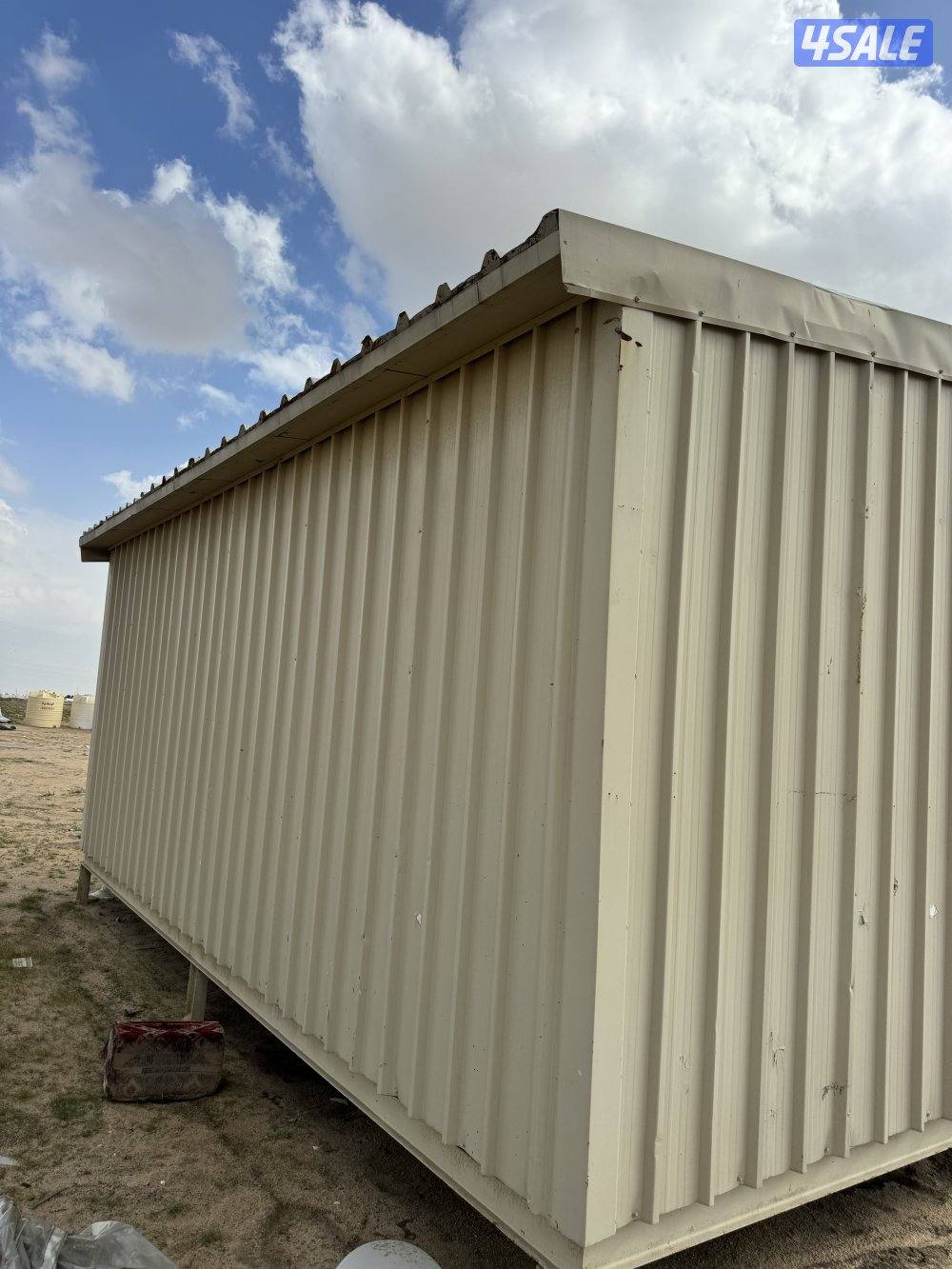 للبيع شاليه ثابت سندويش بنل كامل سماكت السندوش 10 سانتي الارضيه سمنت ب2