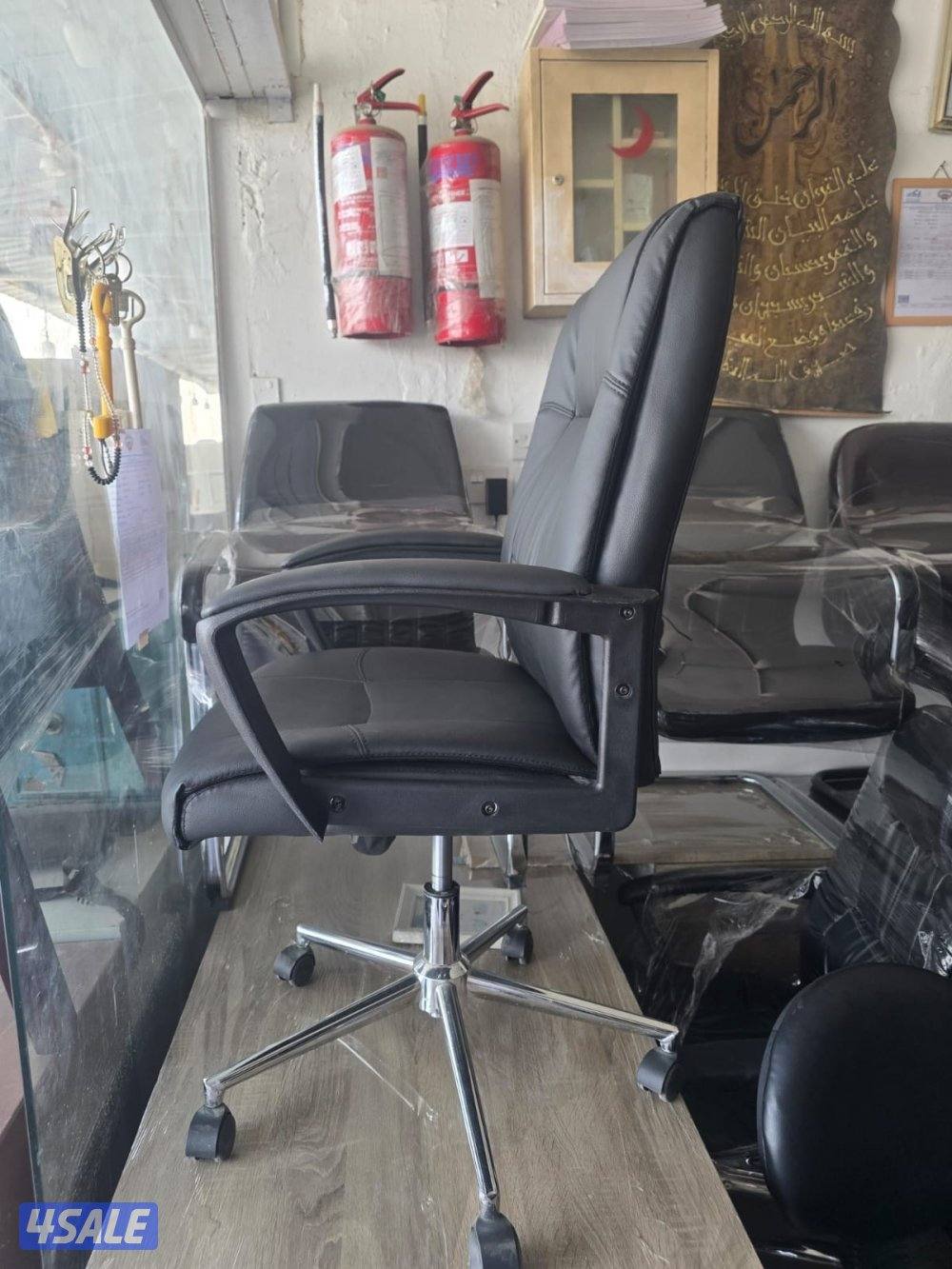 نشتر ونبيع جميع الثاث المكتبي15