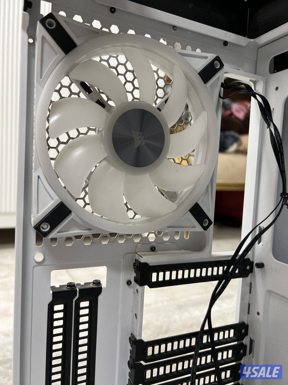 بيعه سريعة كيس كولر ماستر ومبرد مائي  وسلك لي يان لي2