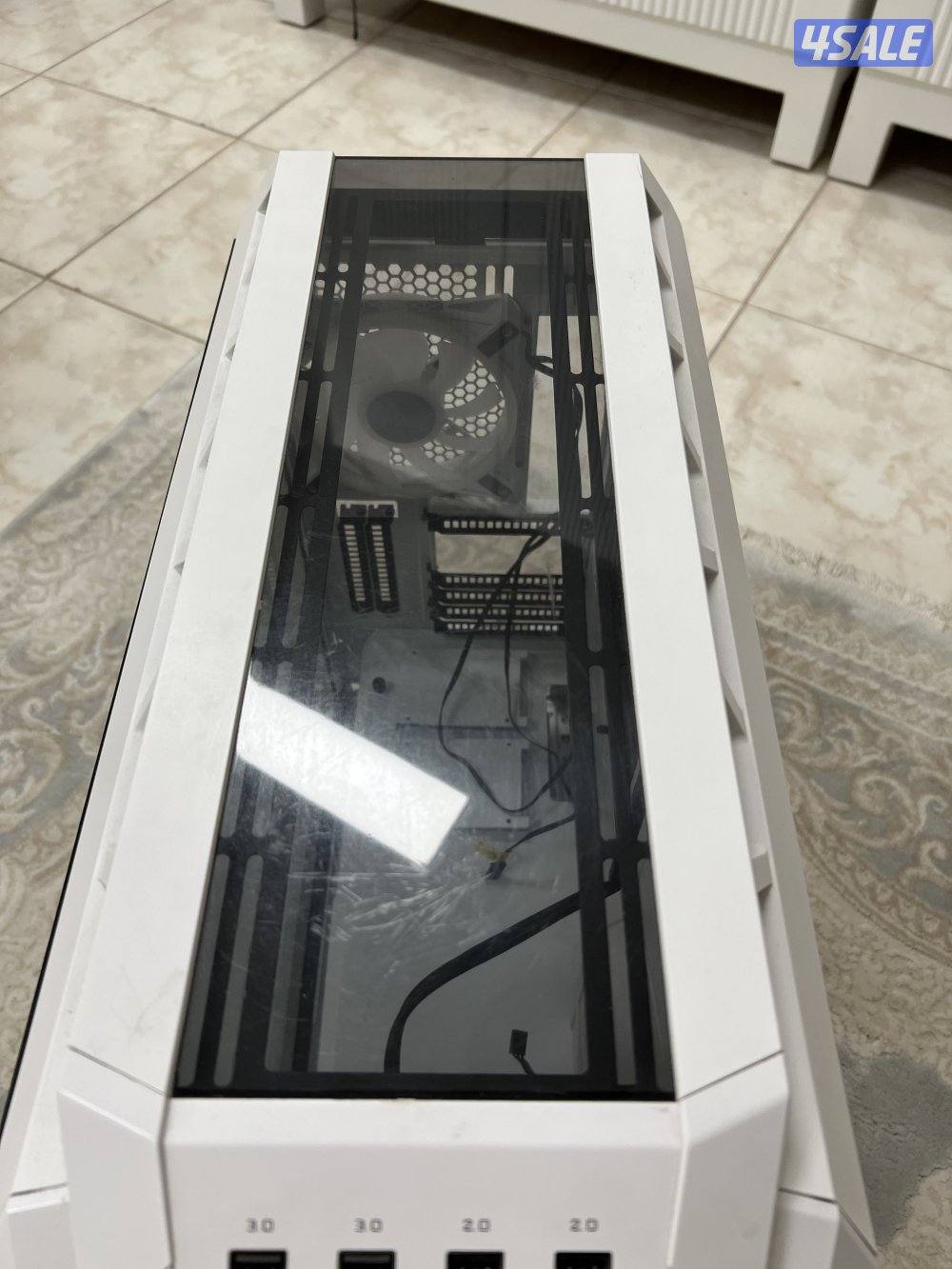 بيعه سريعة كيس كولر ماستر ومبرد مائي  وسلك لي يان لي4