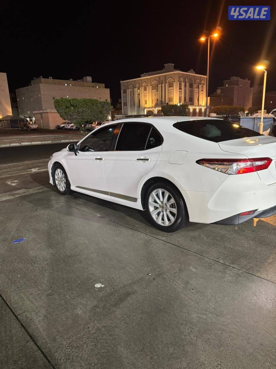 شرط الفحص قير ومكينه  ومحركاتها اتصال فقط  ممشا٢٠٠5