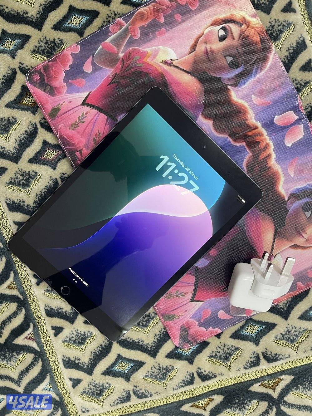 ايباد ابل 7 السابع 32 قيقا بطارية 97 مع الاغراض نظيف حيل2