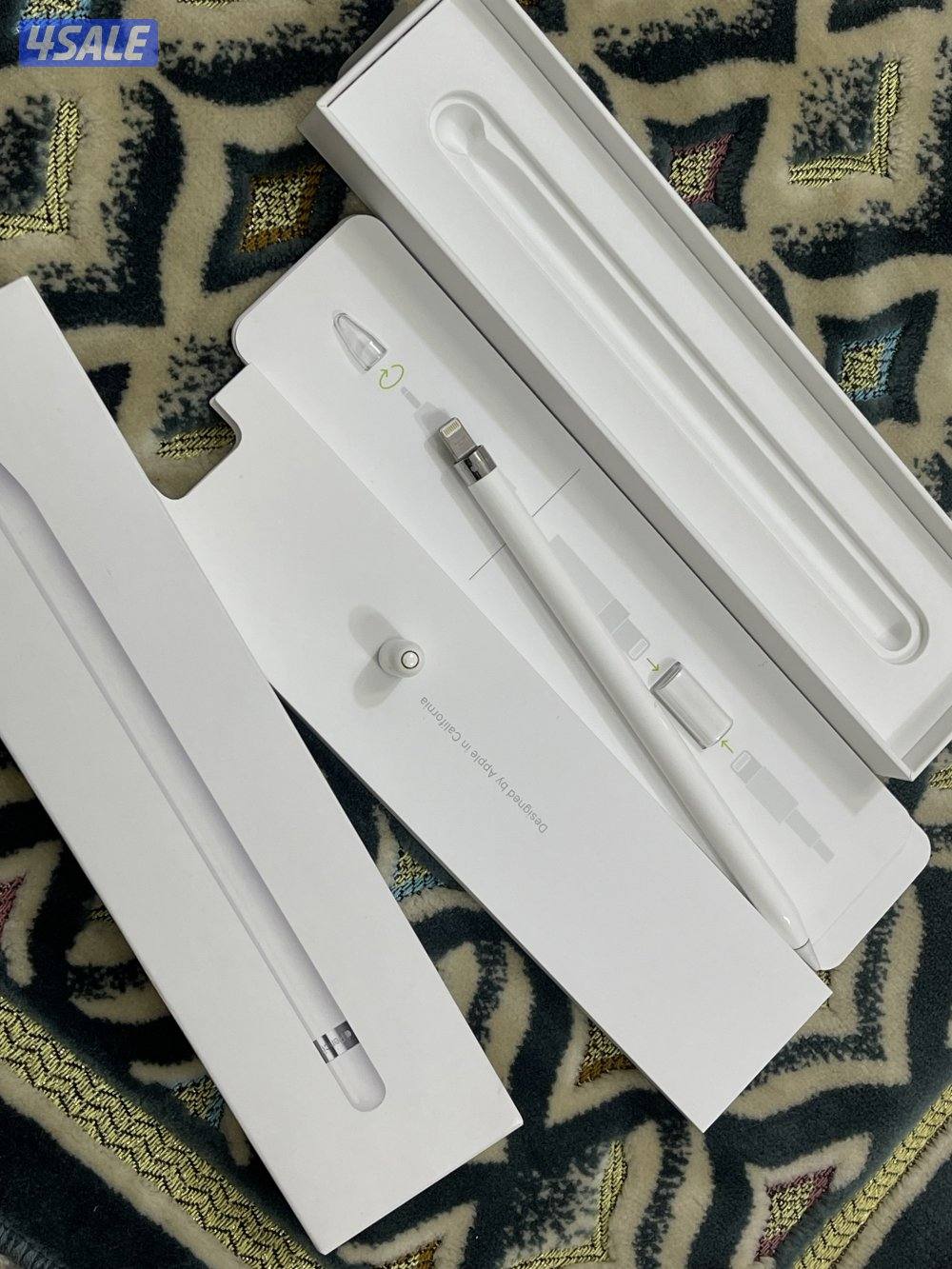 قلم ابل الاصلي الجيل الاول شغال تمام ما فيه شي مع الكرتون5