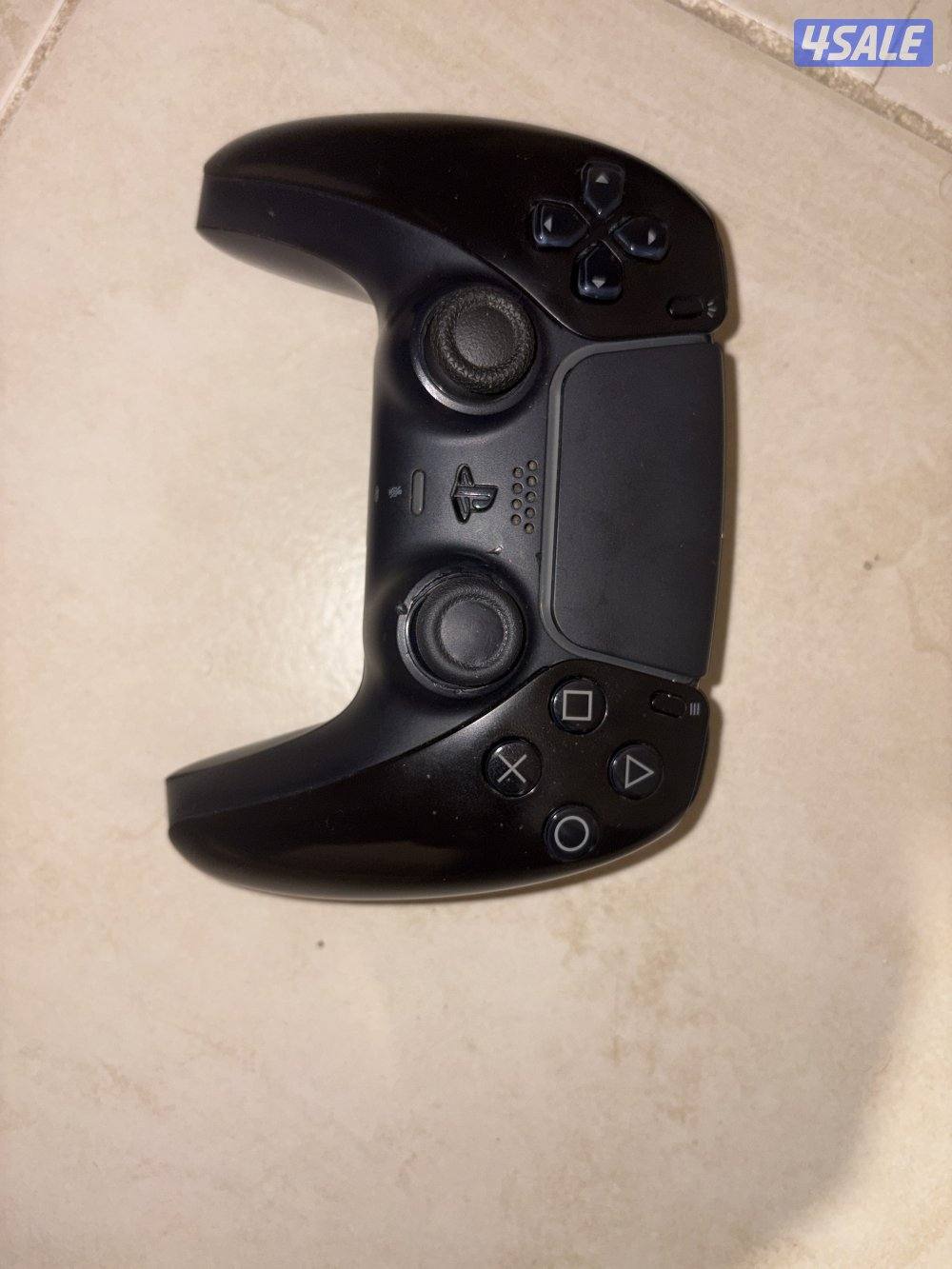 للبيع يده سوني ٥  نظيفه2