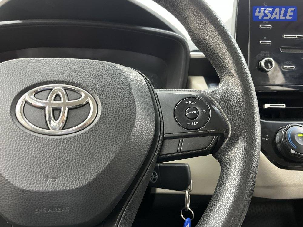 TOYOTA COROLLA 1.6L XLI STD OPTION7