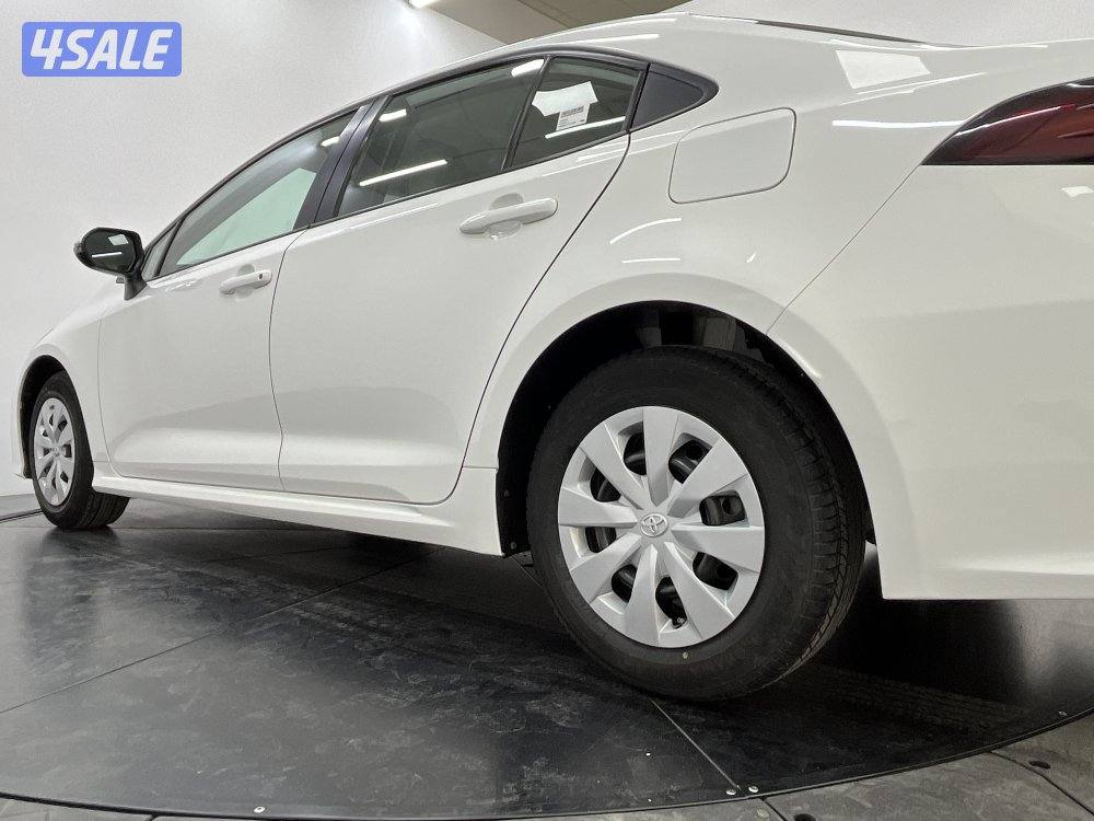 TOYOTA COROLLA 1.6L XLI STD OPTION9