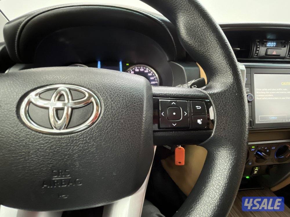 TOYOTA FORTUNER_N 4 CYL 4X2 MID OPTION7