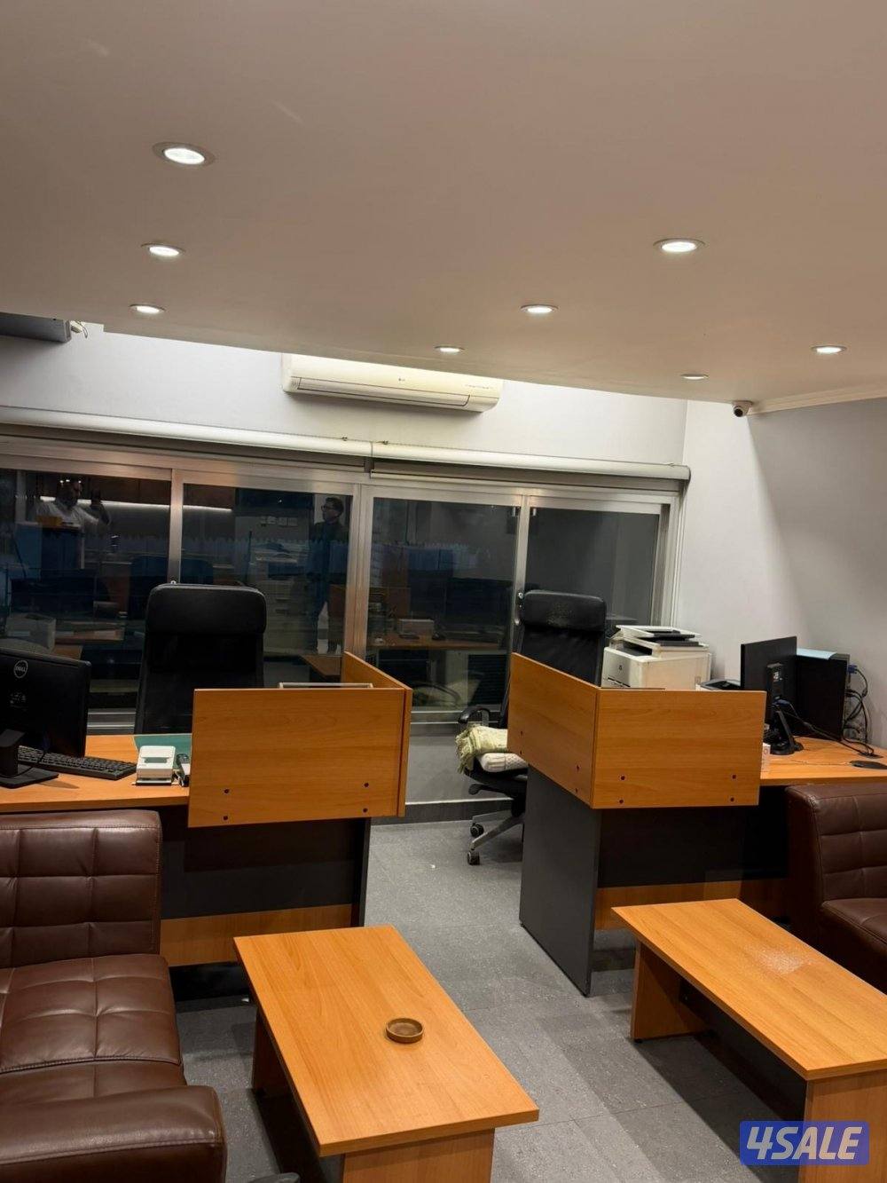 للبيع ٣ مكاتب مفتوحين على بعض1