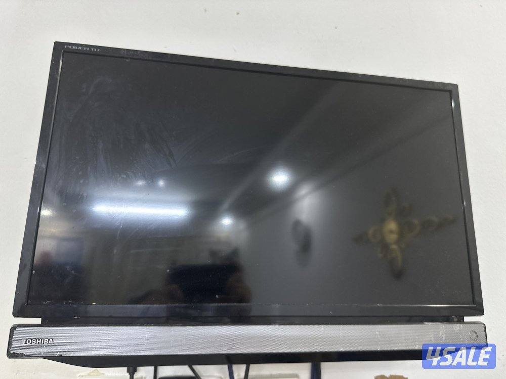 شاشة تلفاز توشيبا ٢٤ بوصة، استعمال خفيف جدا، عادي مو سمارت1