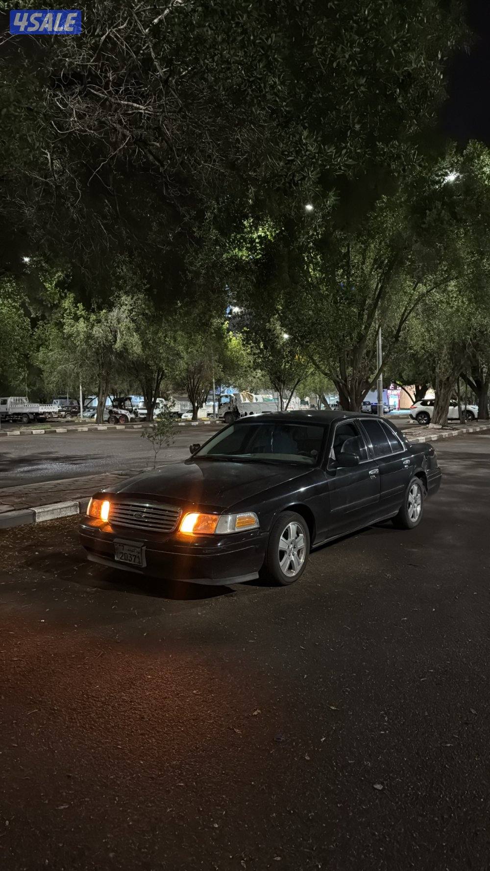 للبيع فورد فكتوريا2