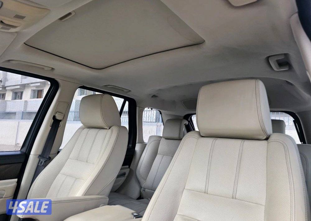 Range Rover supercharger 2010, excellent condition, original paint9