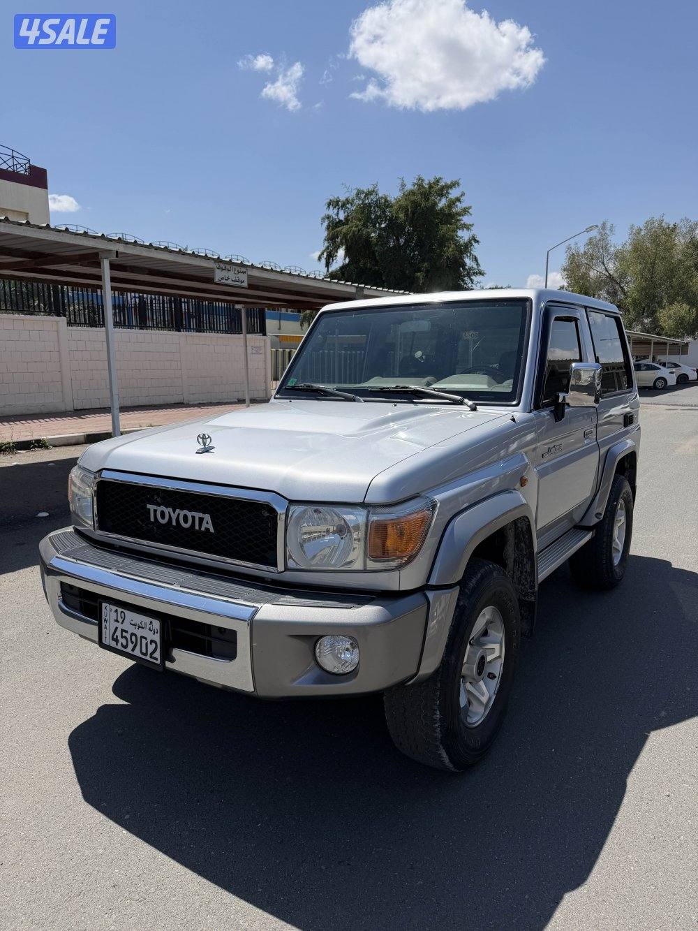 لاند كروزر ربع1