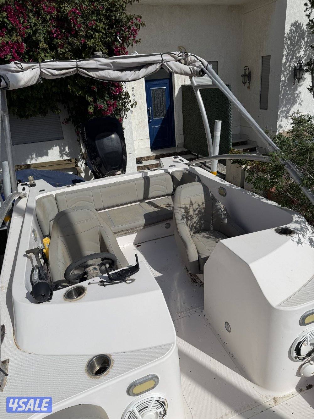 فيلوستي ٢٤ قدم1