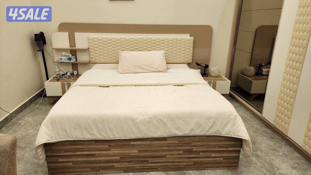 غرفه نوم نظيفه جدا جديده السعر الأصلي 1300 دينار سعر البيع 3000