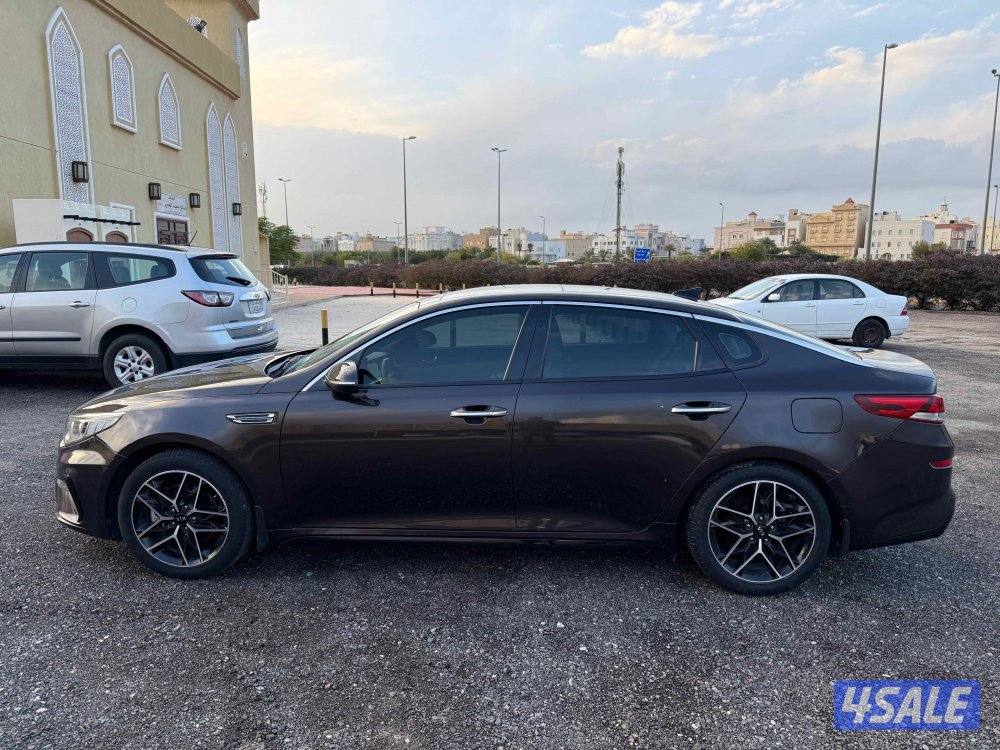 للبيع كيا أوبتيما موديل 2019 ممشى ١١٨ الف فقط2