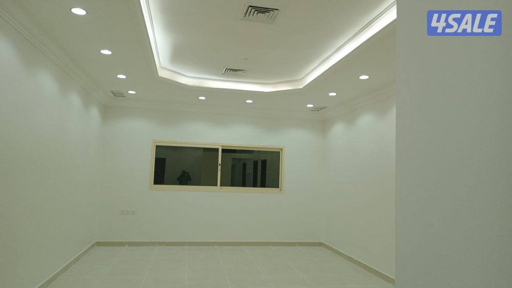 شقه سوبر لوكس 3غرف صاله كبيره مطبخ كبير غرفه خ9