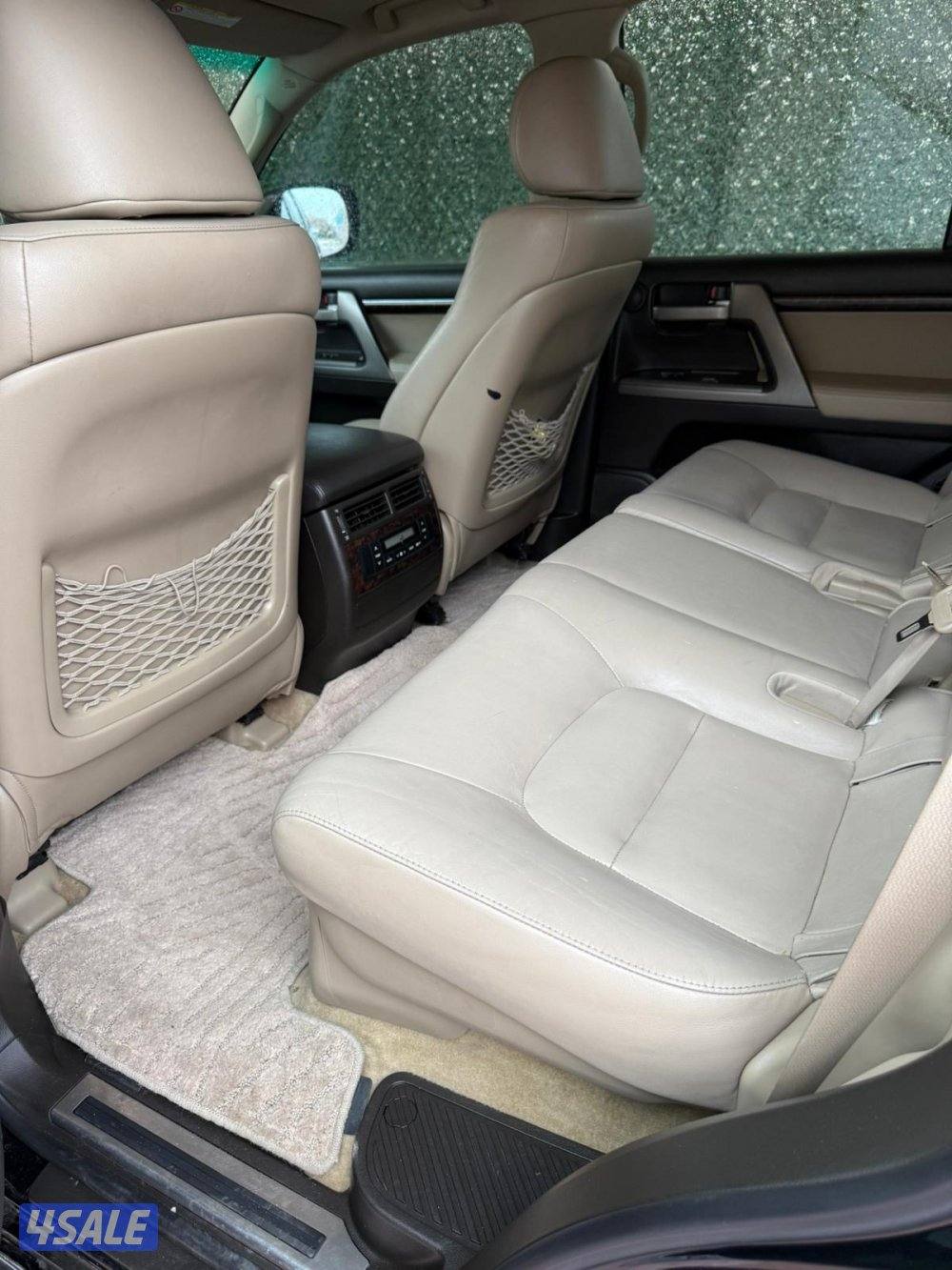 لاند كروز VXR الساير موديل 2011 عداد 220 الف7