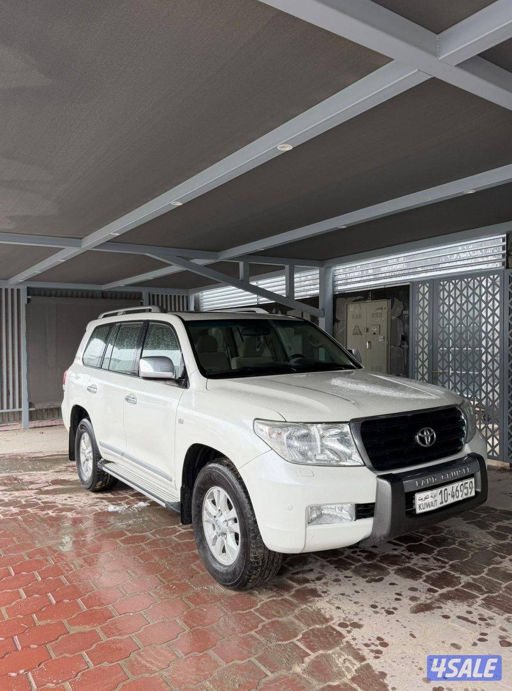 لاند كروز 2011 الساير بحاله الوكاله عداد 190 الف3