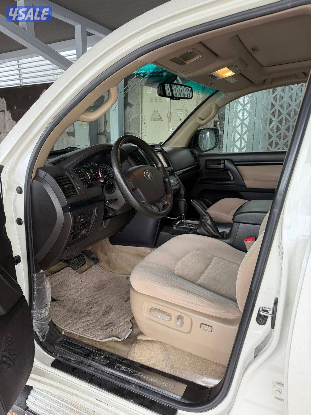 لاند كروز 2011 الساير بحاله الوكاله عداد 190 الف9