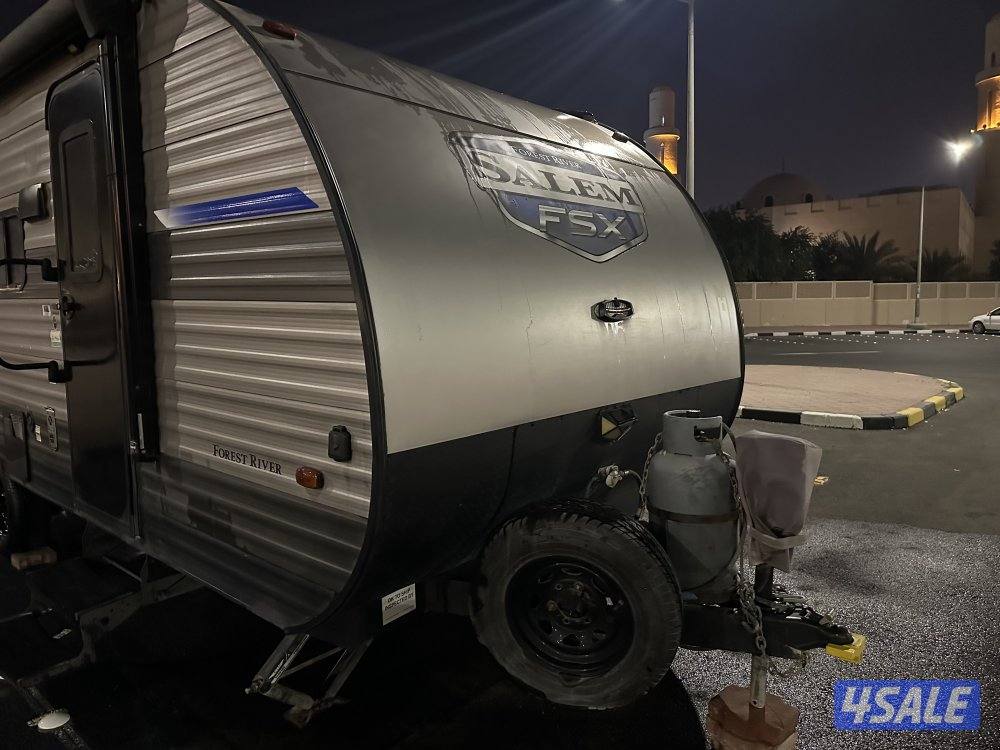 للبيع كرفان امريكي ٢٣ قدم موديل ٢٠٢١ مع توسعه1