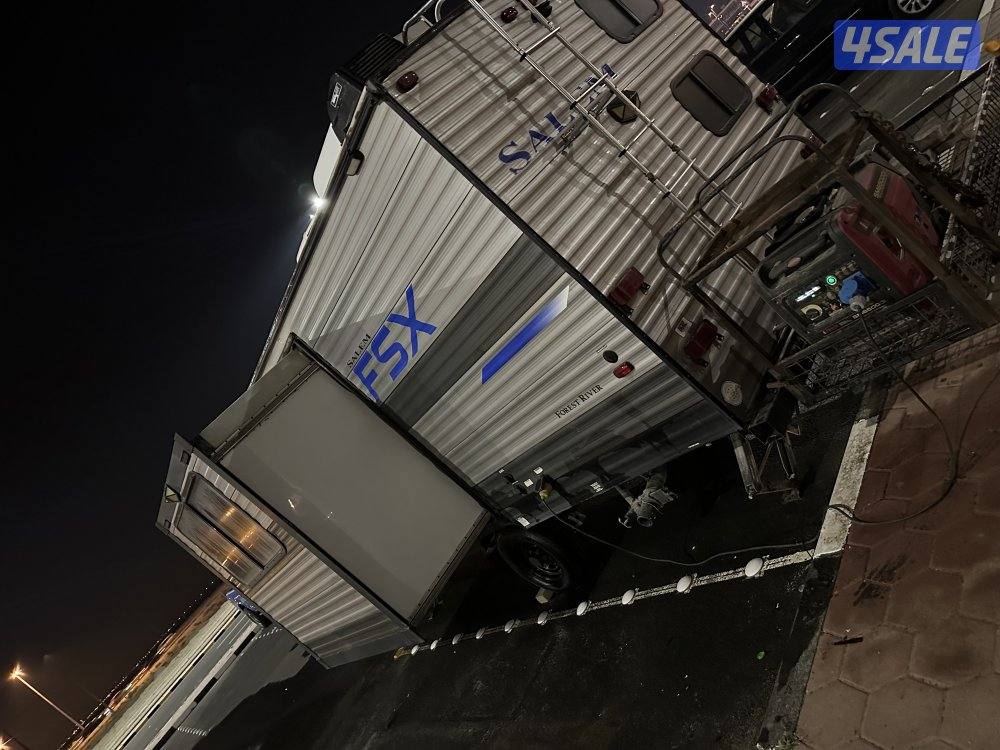 للبيع كرفان امريكي ٢٣ قدم موديل ٢٠٢١ مع توسعه4