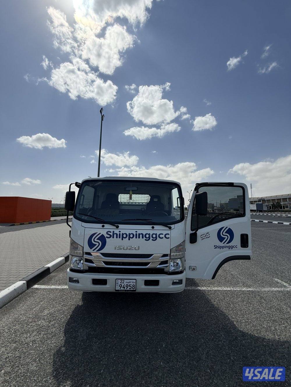 للبيع ونش سطحه 2024 ايسوزو0