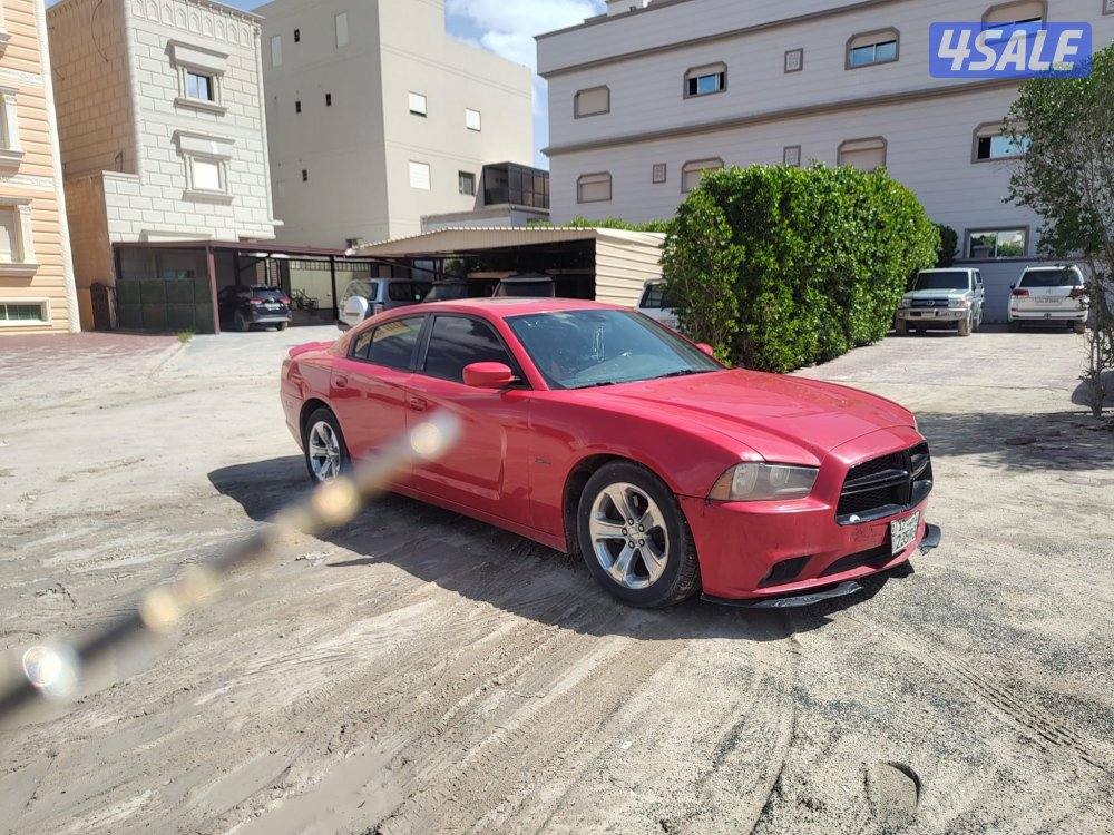 دودج شارجر آر تي موديل 2013 ماشي 300 الف شرط الفحص كامل المواصفات0