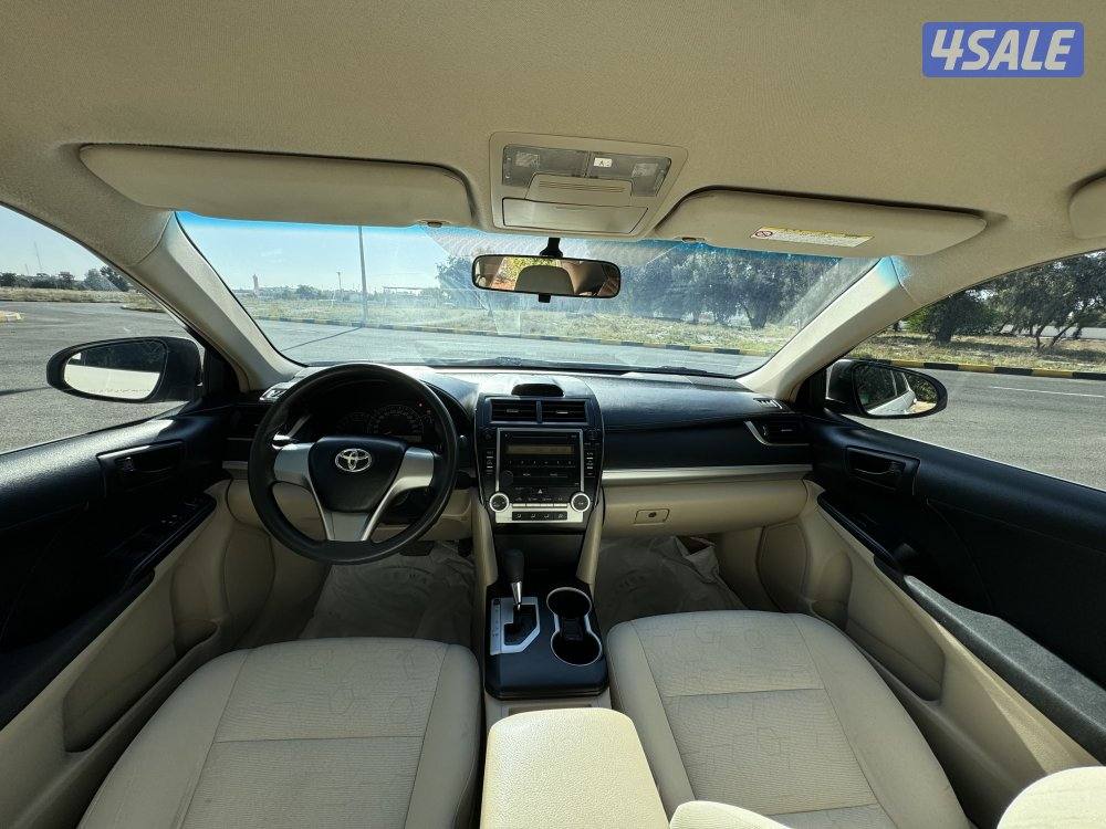 كامري GL 2015 بحالة ممتازة9