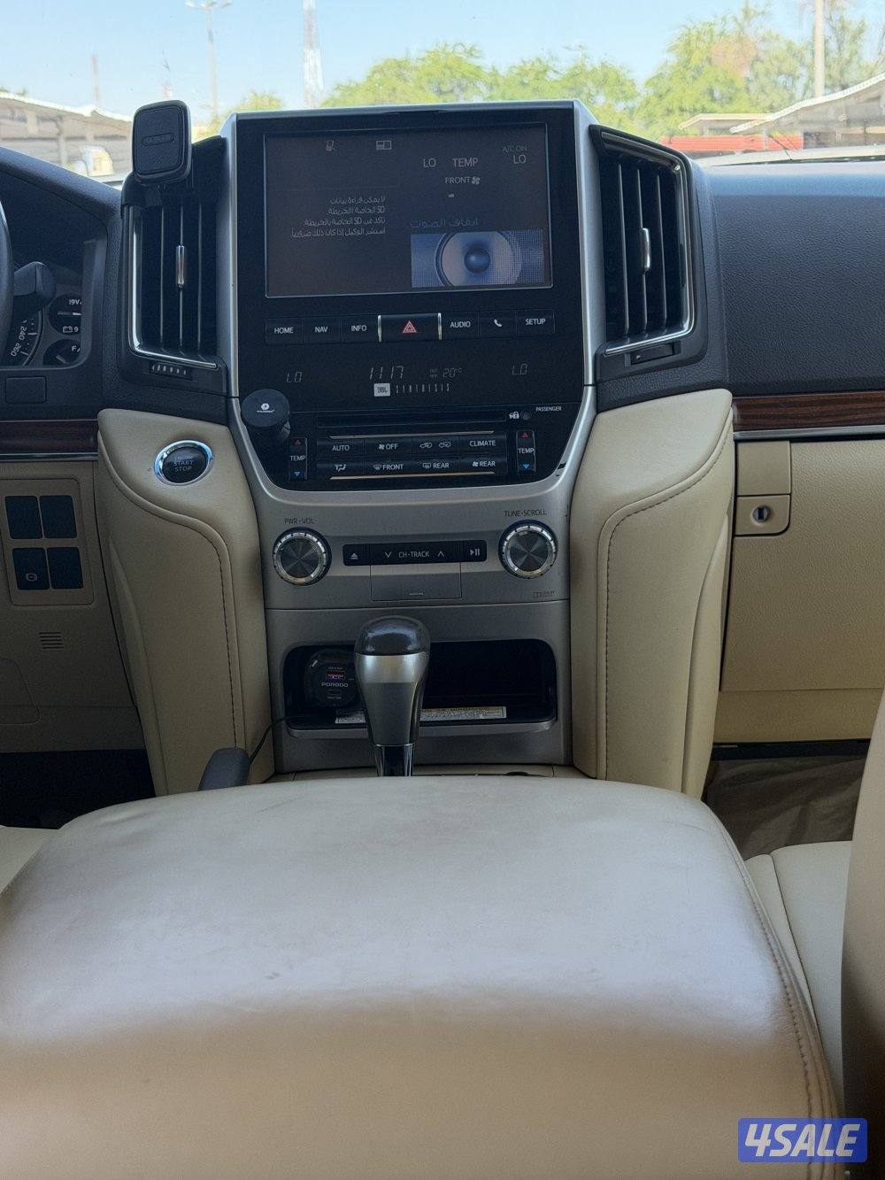 السلام عليكم  لاند كروزر2